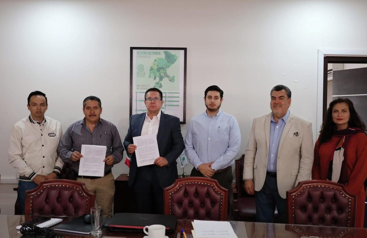 Regresan a clases más de 15 mil estudiantes del Cobaez tras 40 días de paro