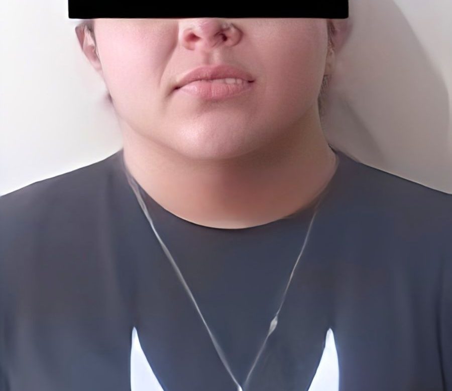 Detienen a maestra que ofreció cigarros de “Mois” y vape a dos alumnos en Sonora