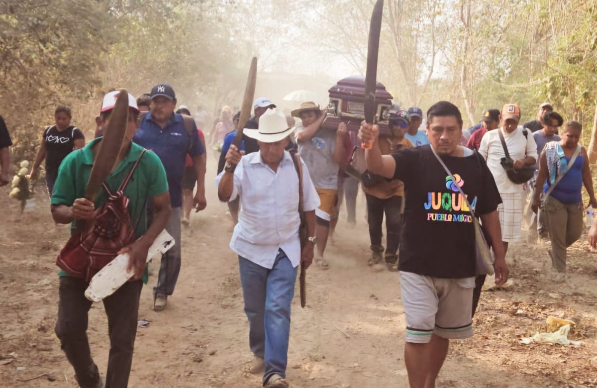 Dan último adiós a Marco Suástegui, luchador social asesinado en Acapulco