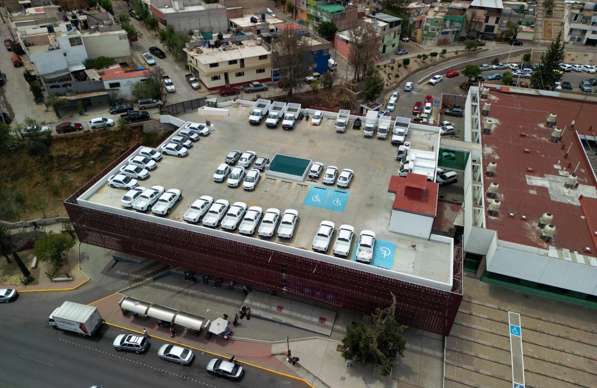 ¿Para qué rentaron 62 vehículos en la Presidencia de Zacatecas si 41 están guardados bajo llave?