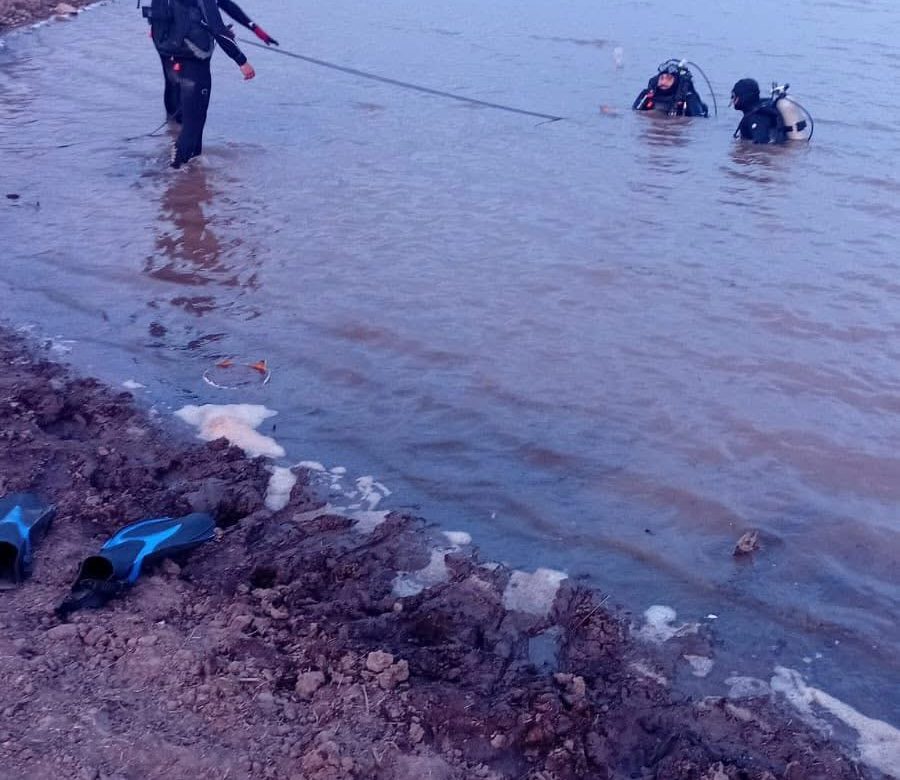Tragedia en Presa de Zacatecas: Menor Muere al Quedar Atrapada en Fondo Fangoso