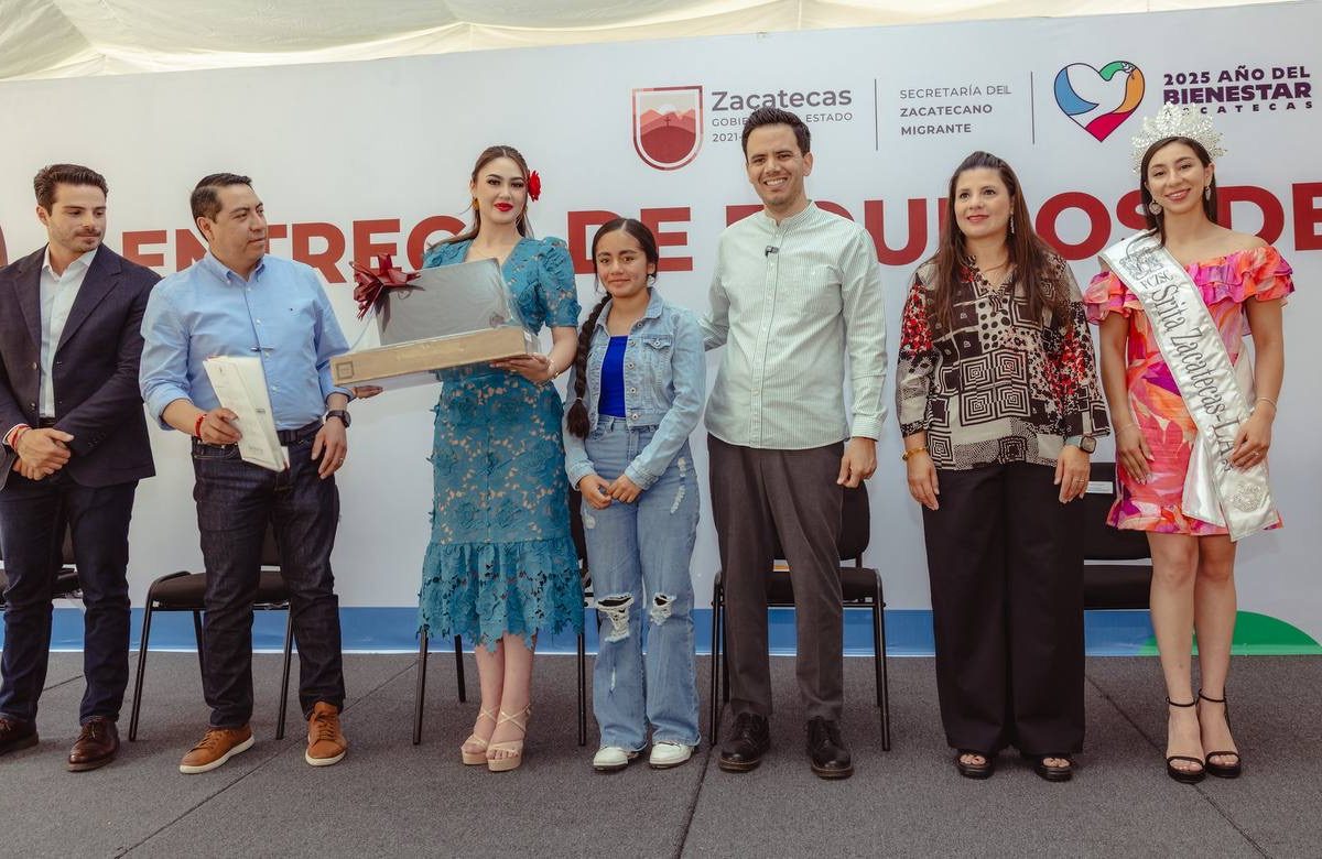 Migrantes y Gobierno de Zacatecas transforman vidas con entrega de computadoras a estudiantes