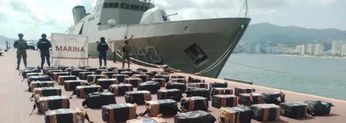 Golpe al narcotráfico: Marina confisca más de una tonelada de cocaína en Guerrero.