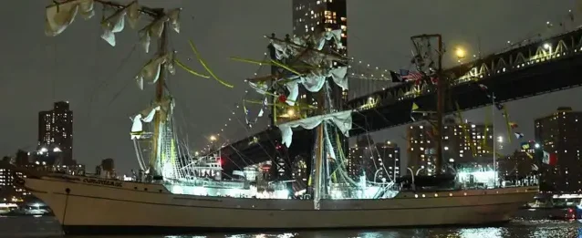 Claudia Sheinbaum confirma investigaciones en curso sobre el accidente de un buque mexicano en EE.UU.; responde a las críticas calificándolas de “mezquinas”.