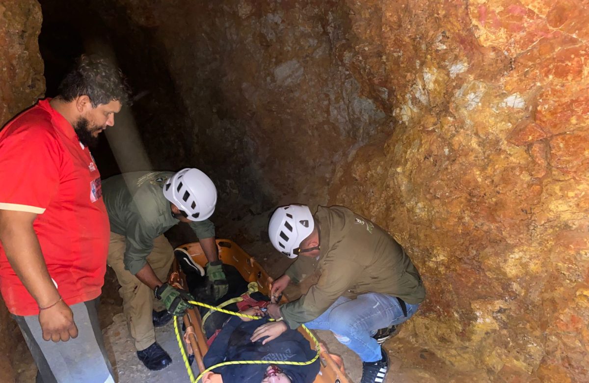 ¡TRAGEDIA EVITADA DE MILAGRO! RESCATAN A MENOR TRAS CAER A PROFUNDO TIRO DE MINA EN ZACATECAS