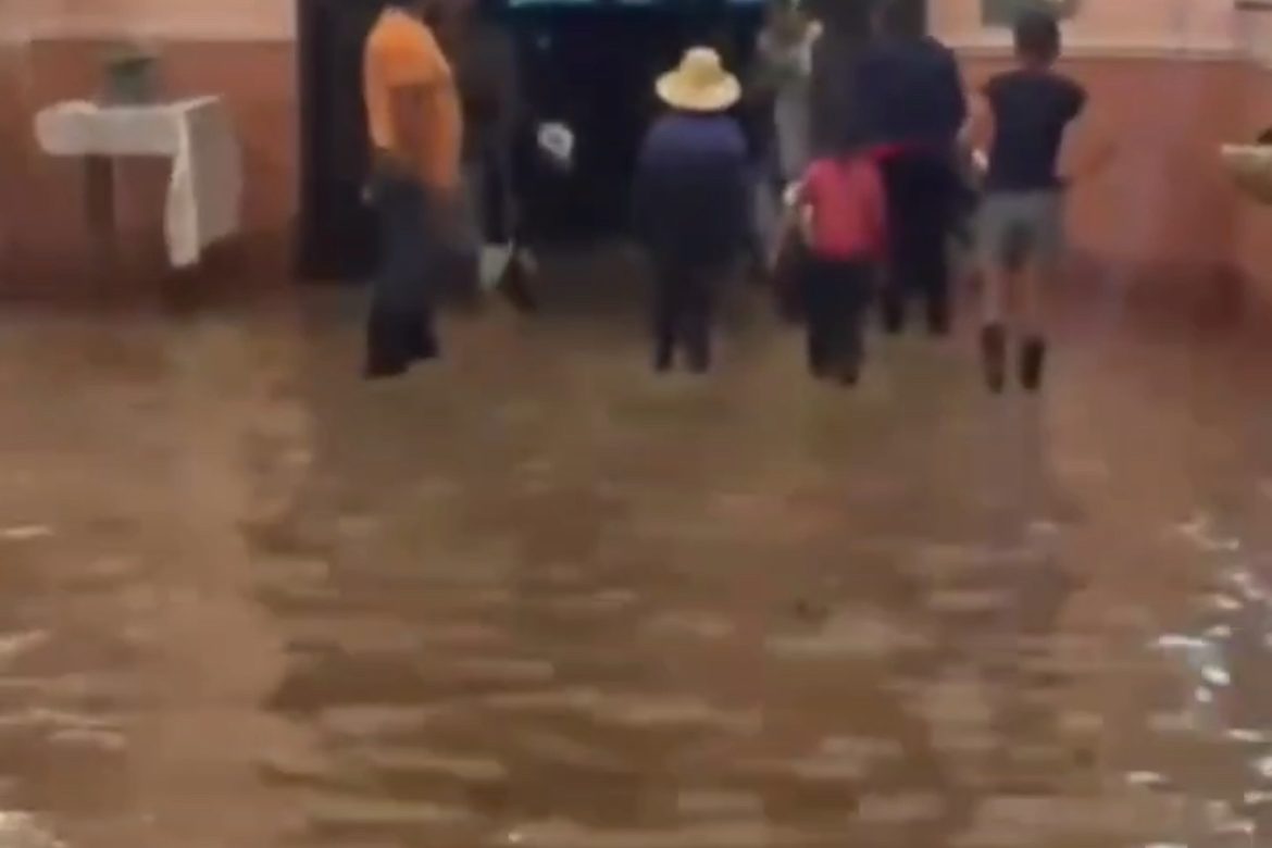 Inundaciones afectan más de 25 viviendas en Fresnillo