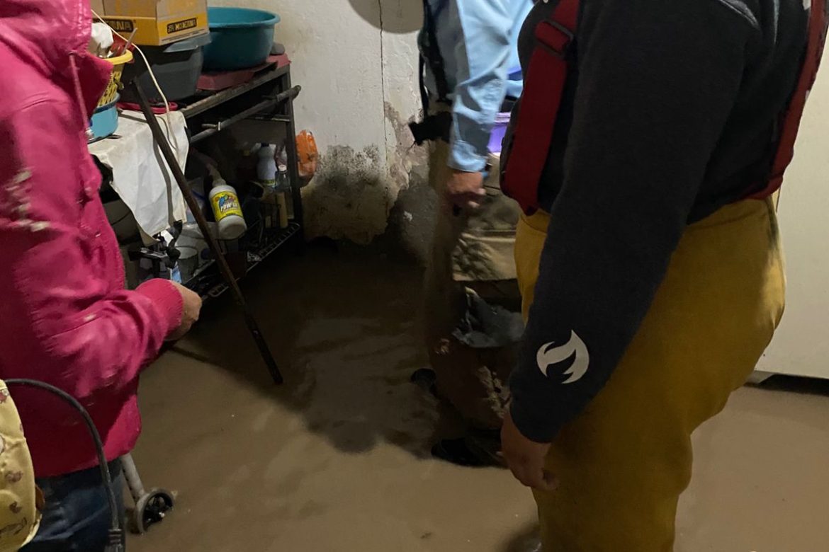 Fuerte lluvia provoca inundaciones en calles, avenidas y viviendas de Fresnillo