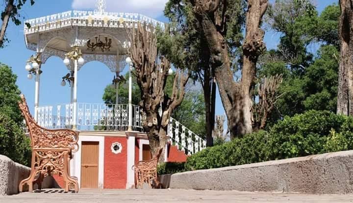 Violencia en la Feria de Cuauhtémoc: un muerto, un herido y dos detenidos tras ataque armado