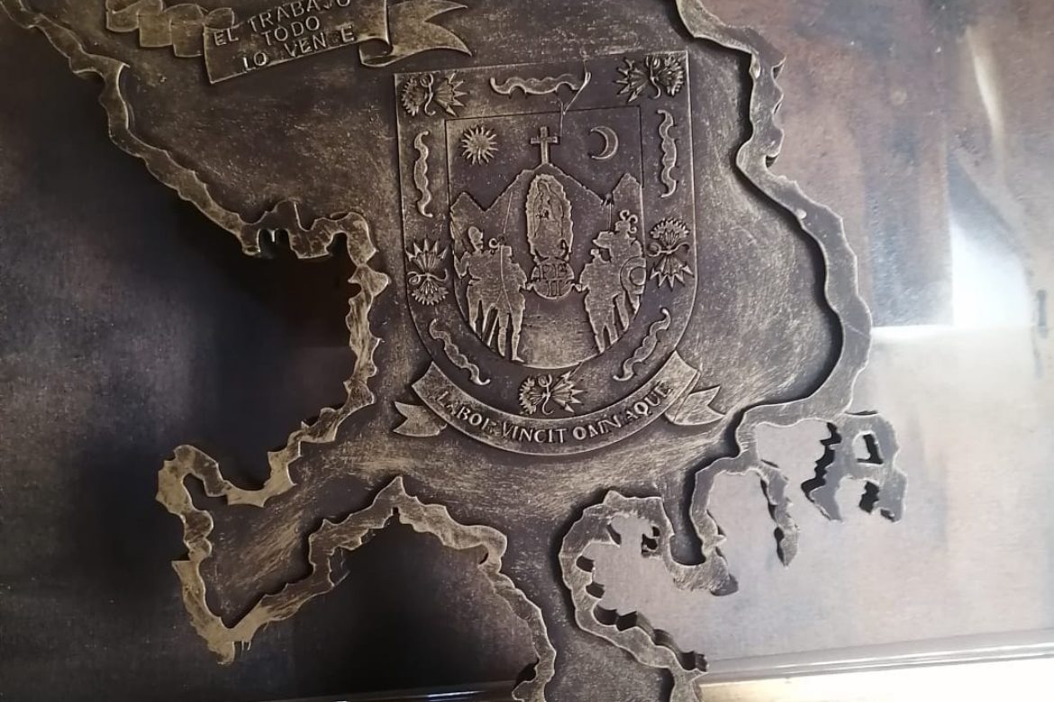 Escultura millonaria de Miguel Varela no tiene permiso para instalarse en el Centro Histórico