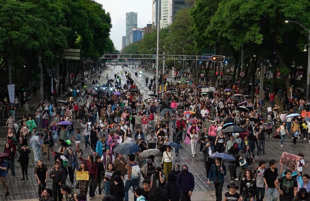 Vecinos protestan contra la gentrificación en la Condesa; manifestación termina con agresiones