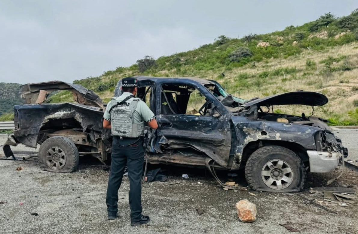 Terror en la carretera: Sicarios emboscan y matan a “El Chino” con granadas en plena autopista Aguascalientes-Zacatecas