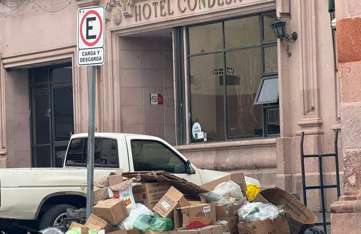 Programa “Zacatecas Más Limpio que Nunca”: vecinos denuncian acumulamiento de basura en Centro Histórico