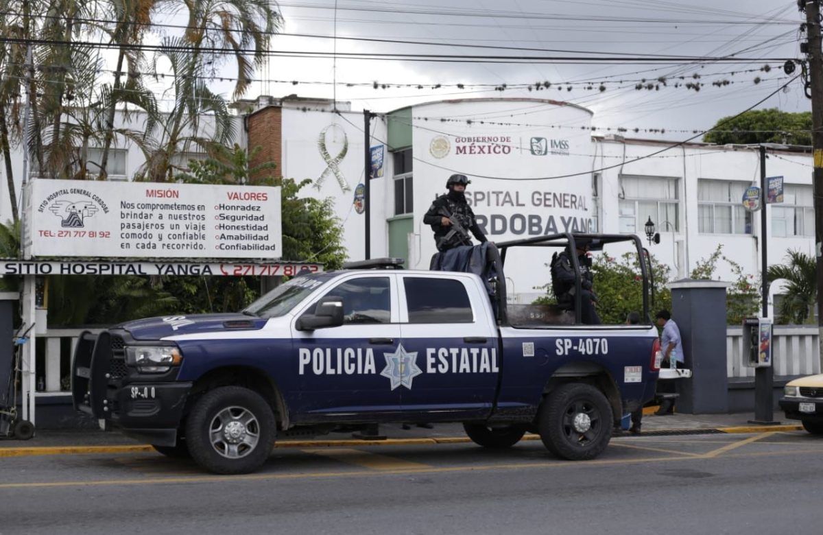 Ataque armado a base policial deja un muerto en Omealca, Veracruz