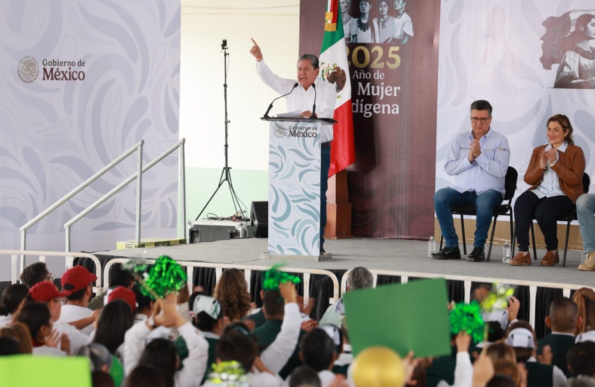 El agradecimiento de David Monreal: “Zacatecas le cree y le quiere, Presidenta”