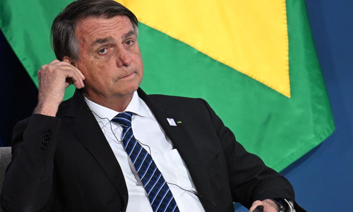 Bolsonaro es condenado a 27 años de prisión por intento de golpe de Estado en Brasil