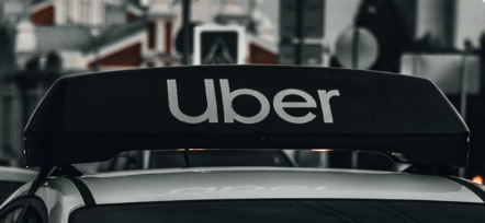 Niega SICT que UBER pueda operar en aeropuertos