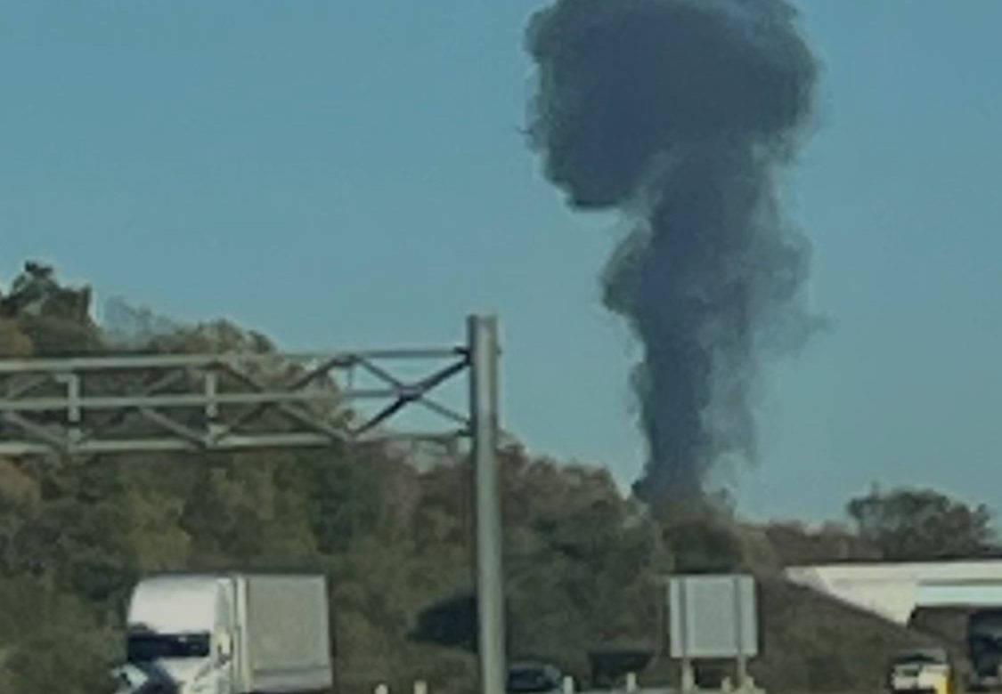 Mueren tres mexicanos en accidente aéreo en Michigan