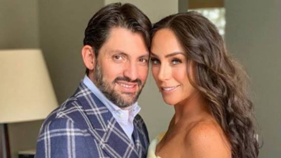 Detienen a esposo de Inés Gómez Mont en Miami