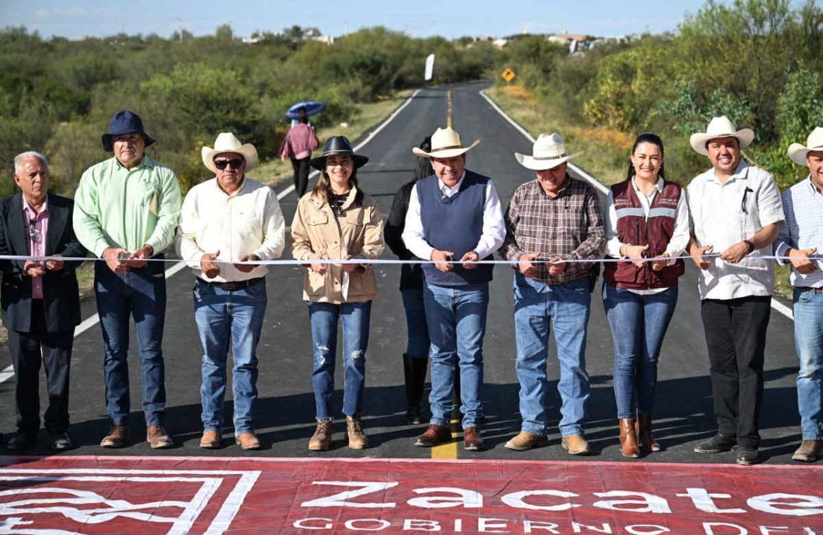 Se rescatará el 100% de las carreteras en Fresnillo: Gobernador David Monreal Ávila