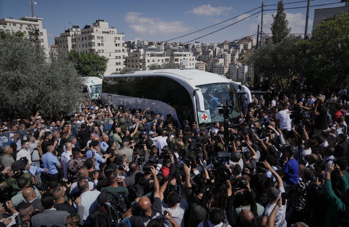 Concluye liberación de rehenes de Hamas e Israel