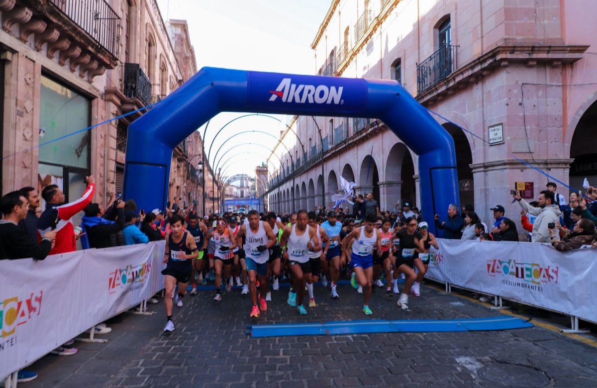 ¡Zacatecas se queda sin aliento! Carrera Akron 2025 rompe todas las marcas