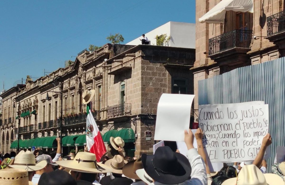 Atienden miles llamado de la Generación Z