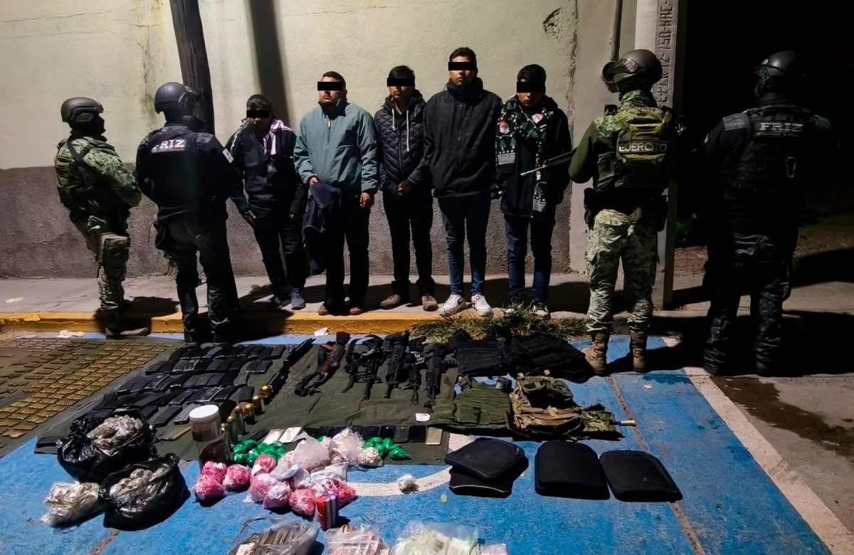 Cae peligrosa célula delictiva en Jalpa: aseguraron $636 mil, armas, drogas y equipo táctico