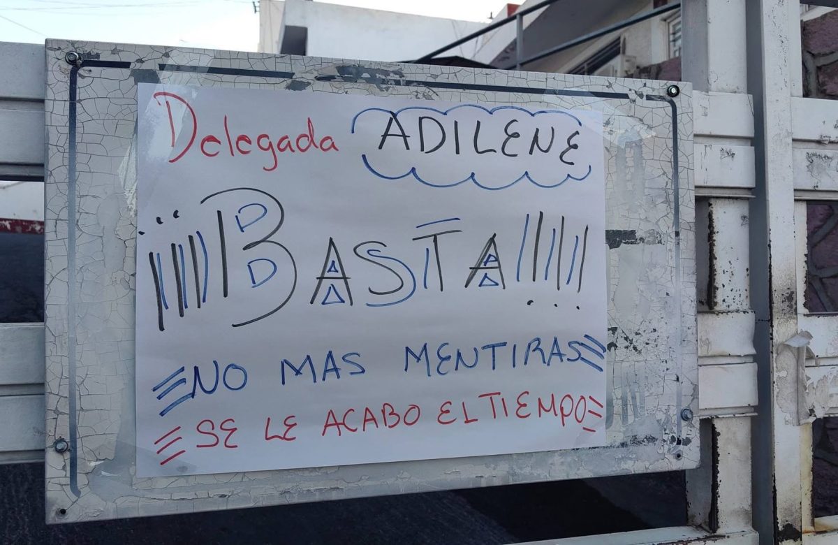 Adeudan hasta ocho bimestres: madres bloquean oficinas del Bienestar en Fresnillo