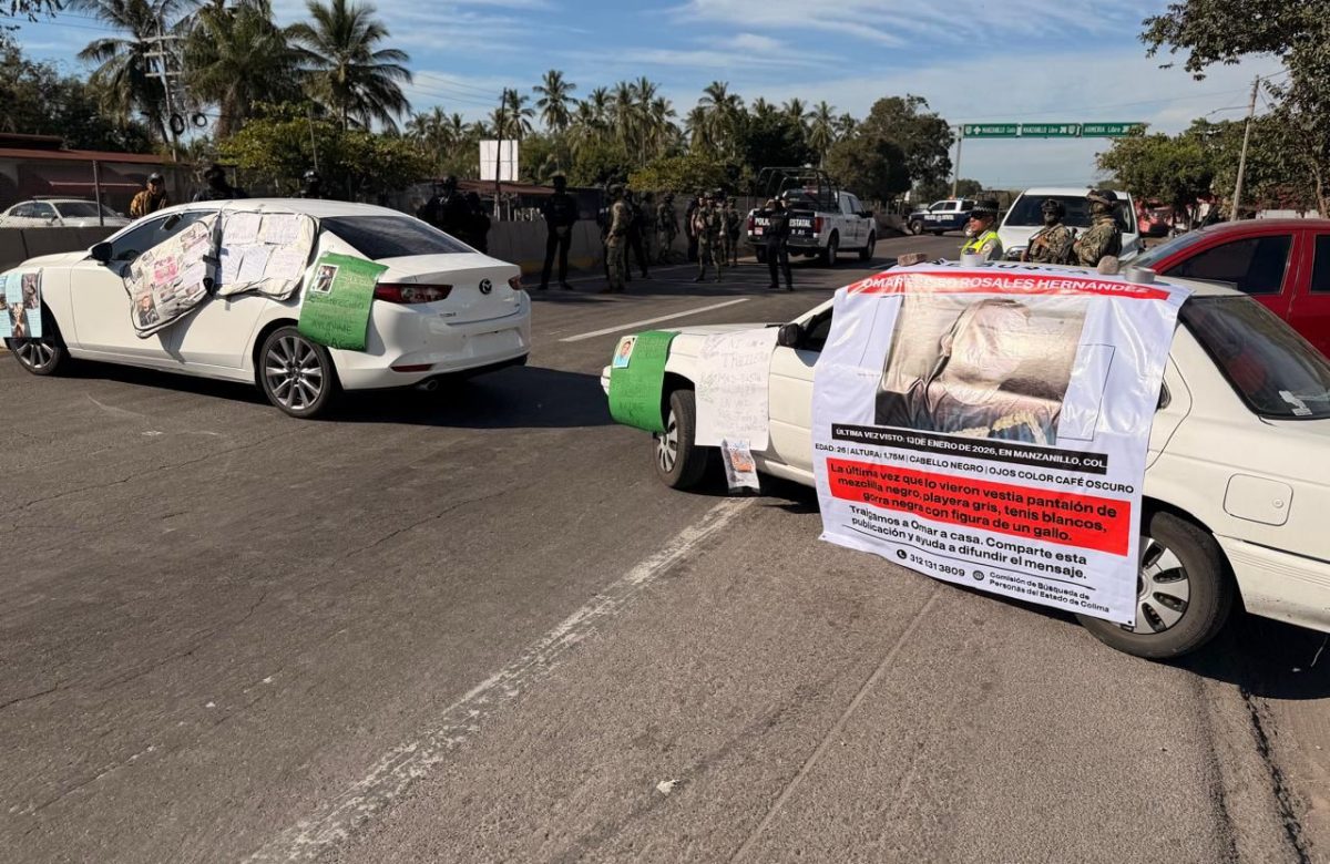 Protestan por personas desaparecidas en Manzanillo