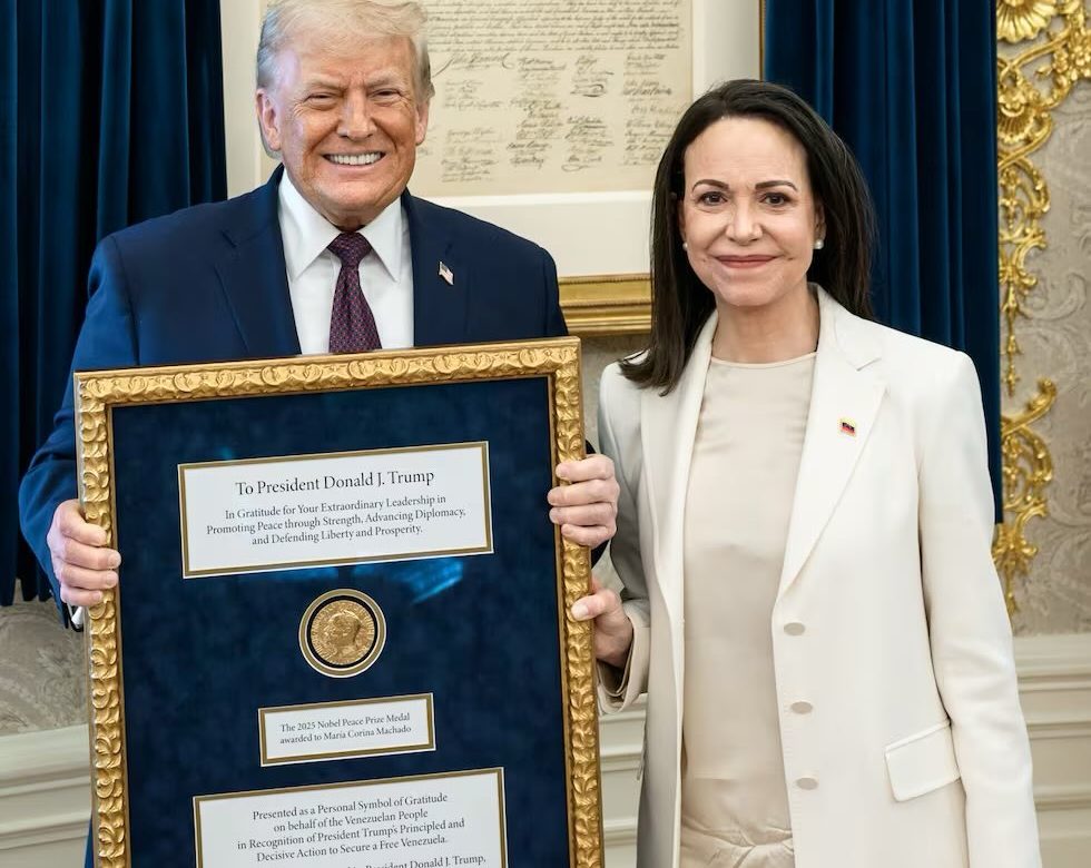 Reitera fundación que Premio Nobel no puede transferirse