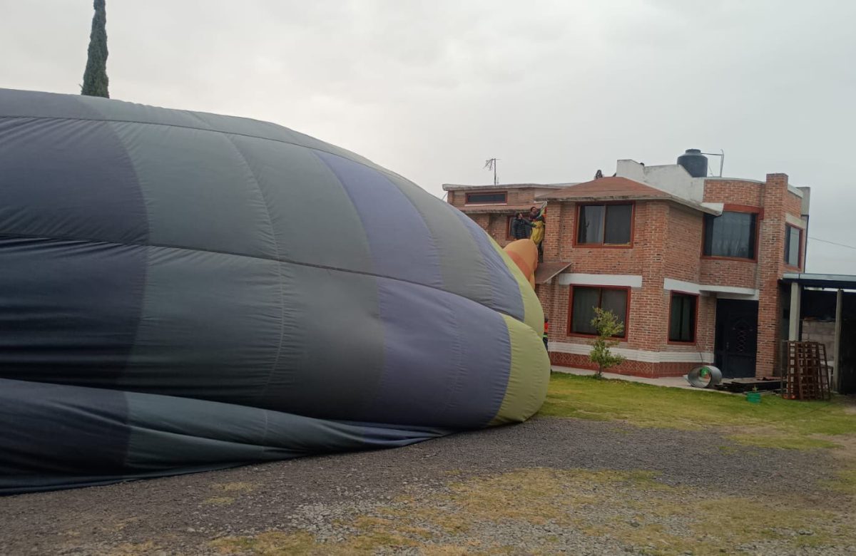 Aterrizan globos de emergencia por mal clima