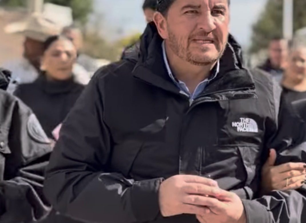 Mucho plano y poca calle: alcalde de Fresnillo presume periférico millonario que aún no existe