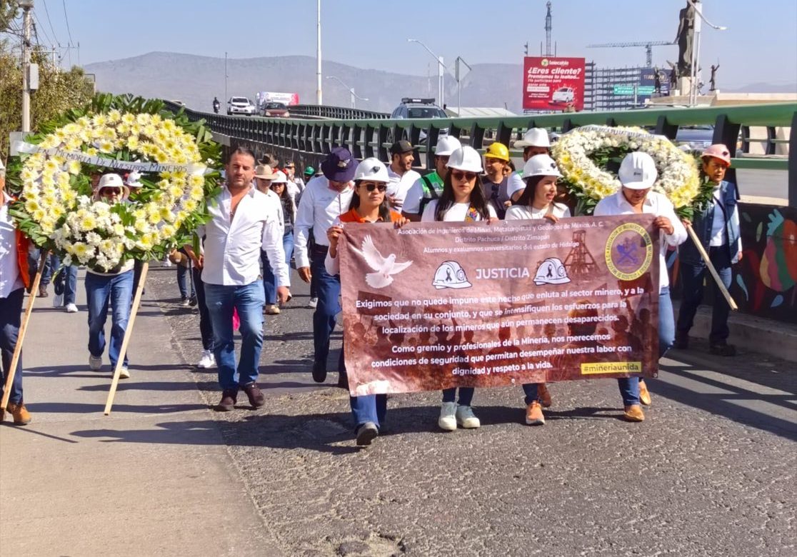 Replican marcha en estados por mineros asesinados