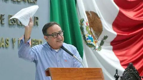 Detienen a ex funcionario del Ayuntamiento de Cárdenas, Tabasco