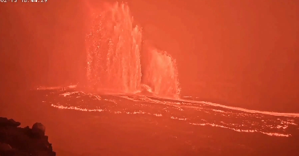 Volcán Kilauea entra en erupción