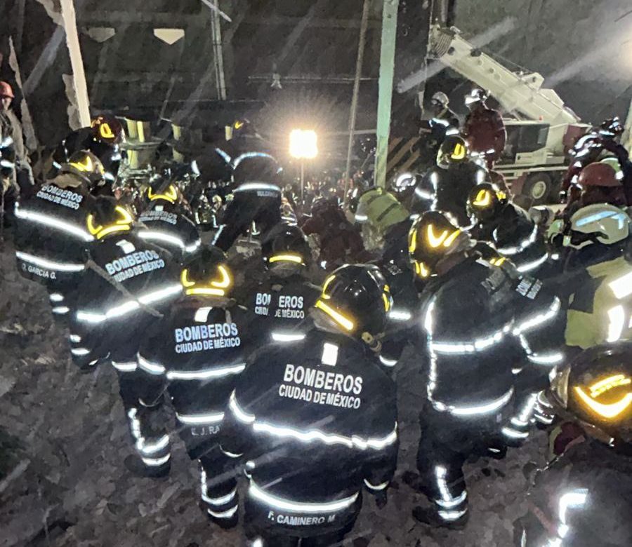 Recuperan cuerpo del tercer trabajador tras colapso de edificio en San Antonio Abad