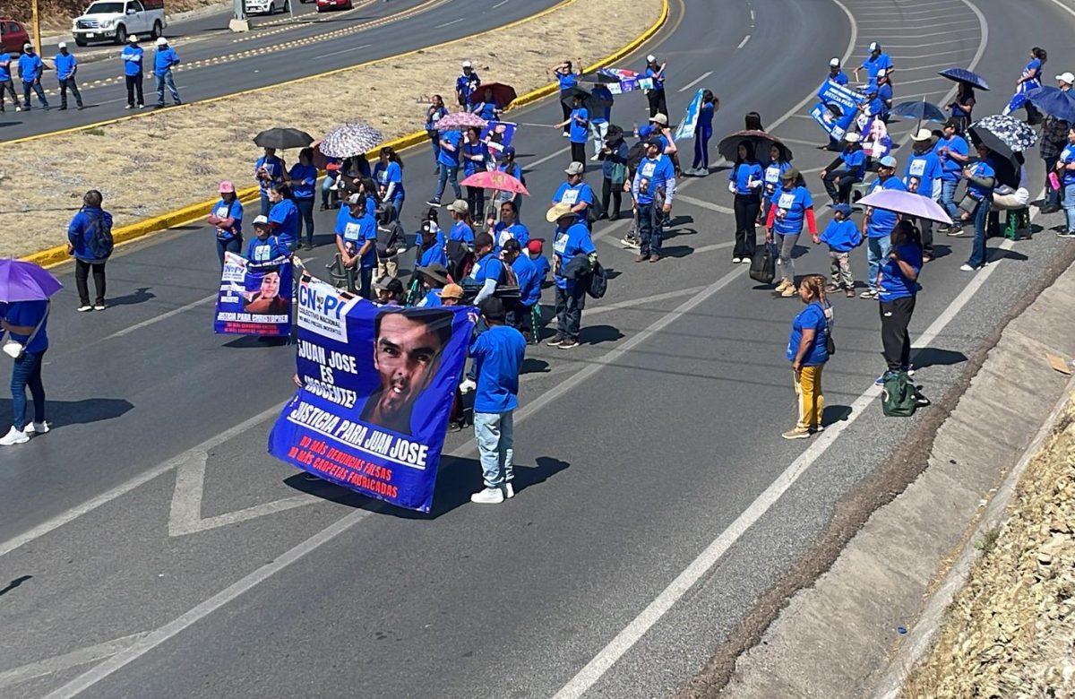 “Dicen que es inocente”: familiares claman justicia tras condena de 50 años y bloquean bulevar en Zacatecas