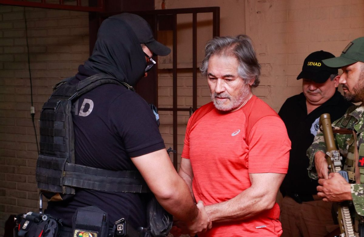 Vinculan a proceso a Hernán Bermúdez Requena