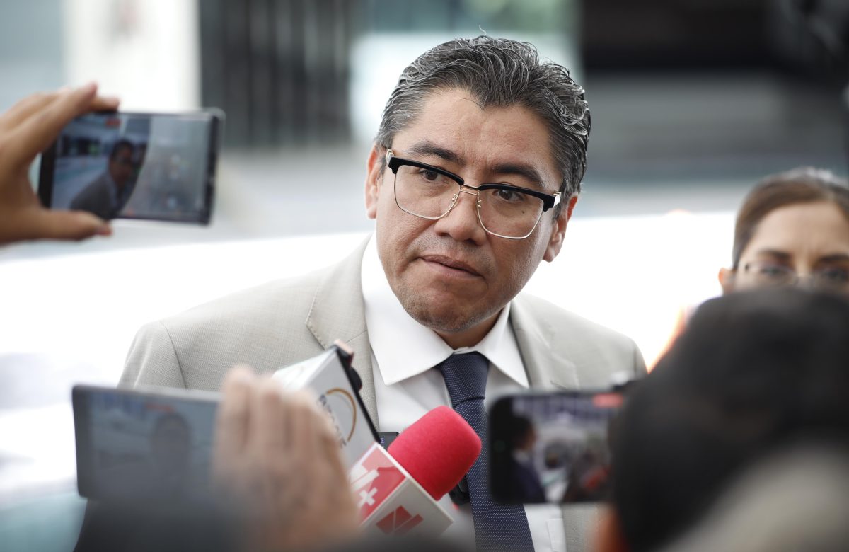 Saúl Monreal se baja de la contienda rumbo al 2027 en Zacatecas